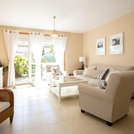 Apartment Bajo En El Campo De Golf - Mino A Coruna